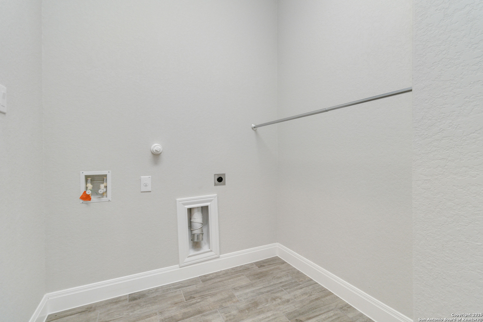 1398 oaklawn