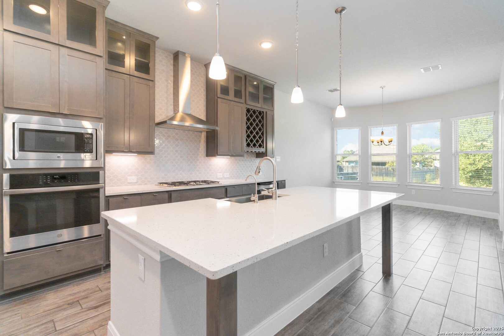 1398 oaklawn