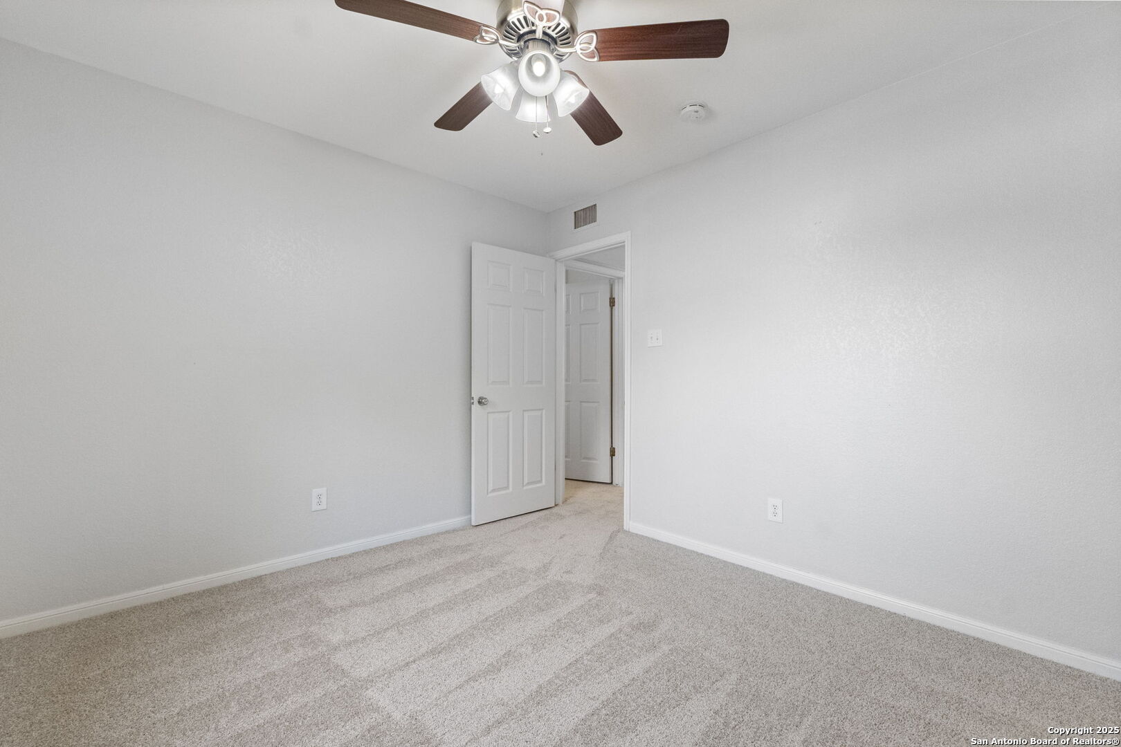 1618 Sunnybrook