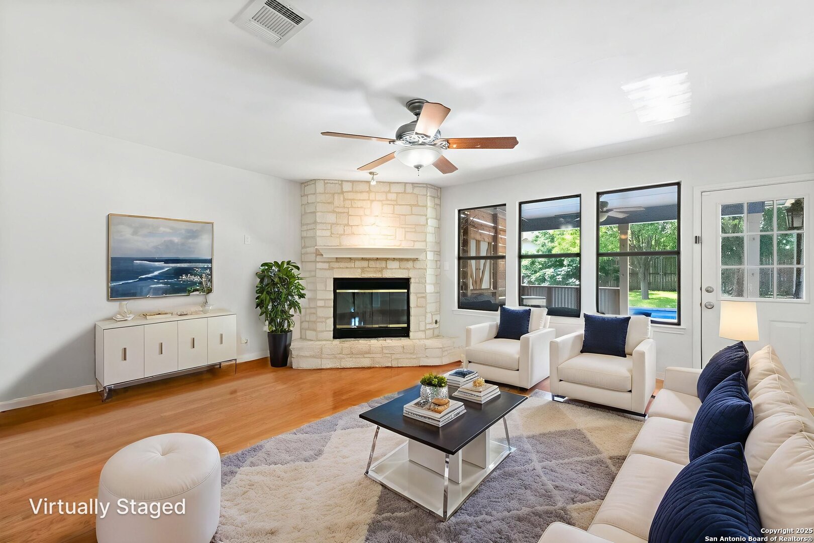 1618 Sunnybrook