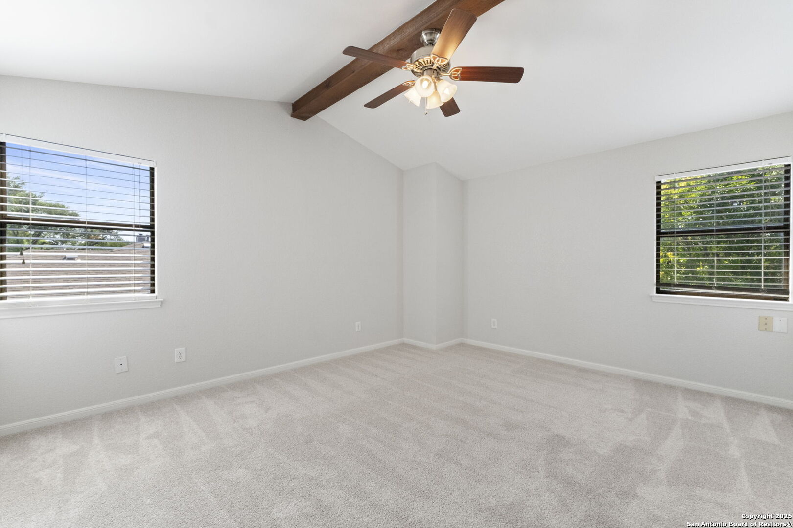 1618 Sunnybrook