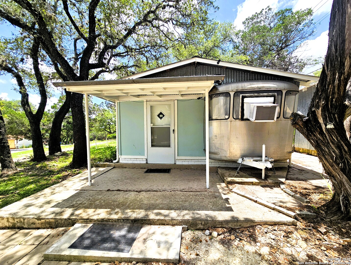 12064 Park Road 37