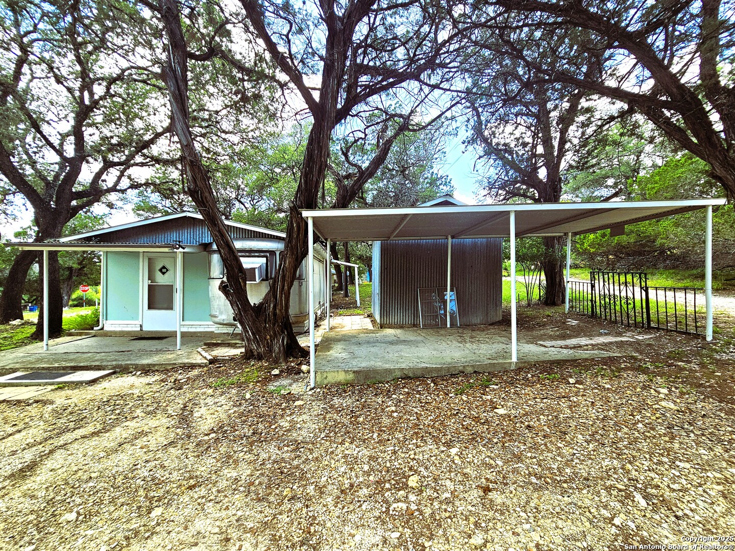 12064 Park Road 37