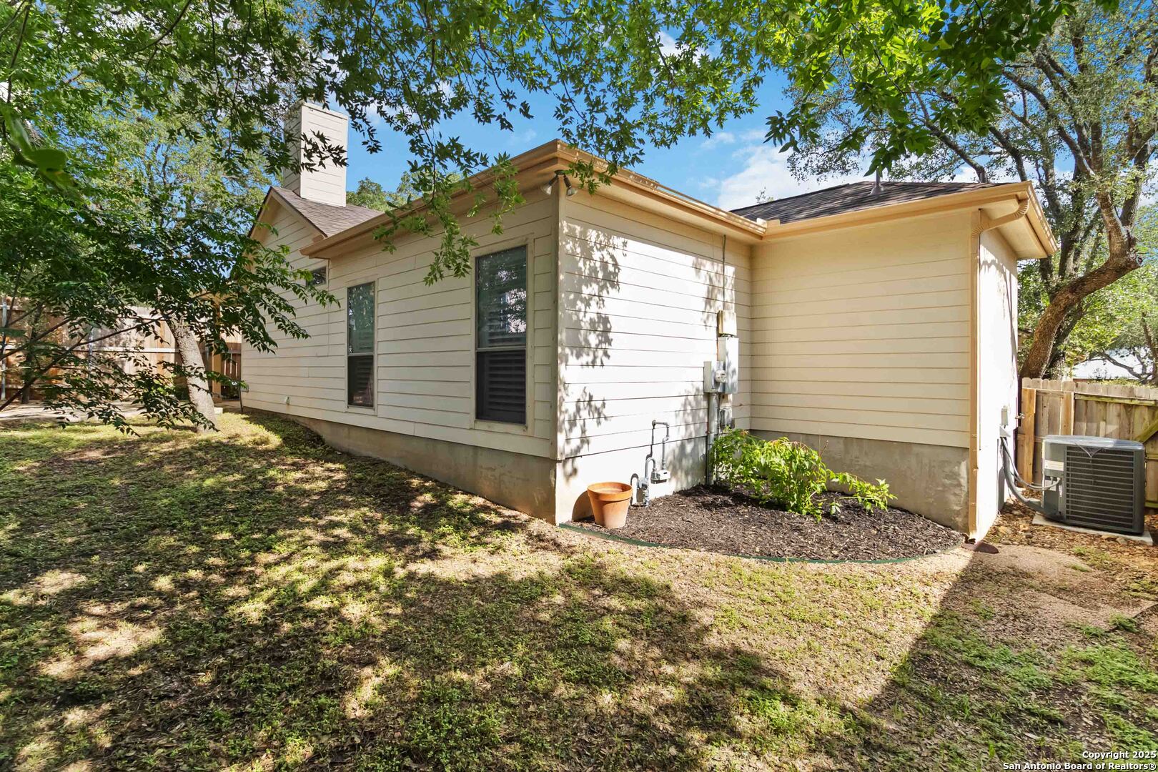 1407 Canyon Edge