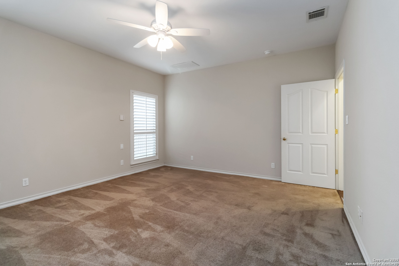 1407 Canyon Edge