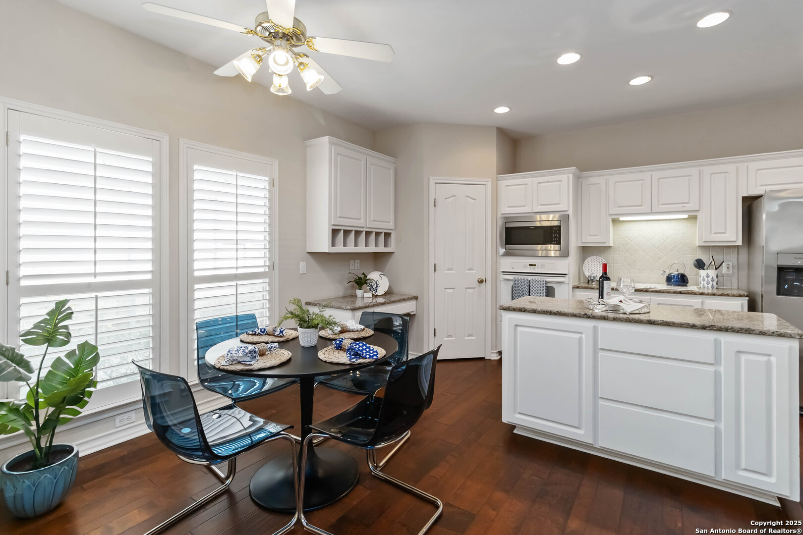 1407 Canyon Edge