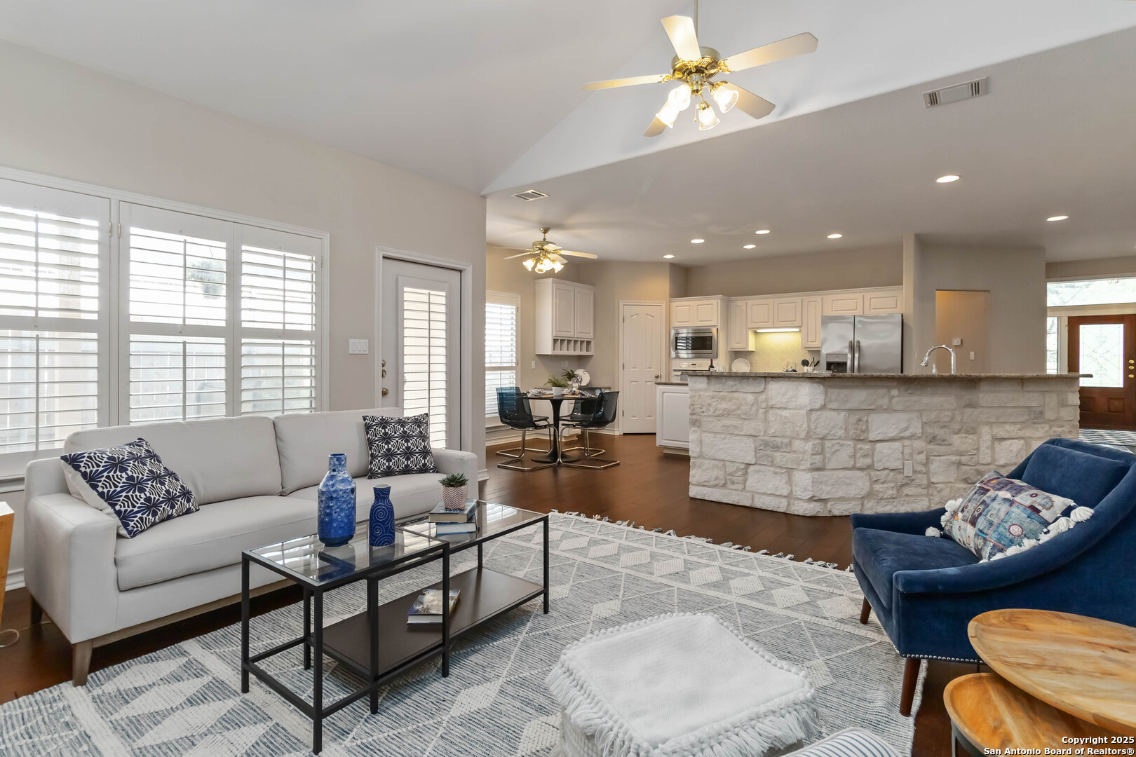 1407 Canyon Edge
