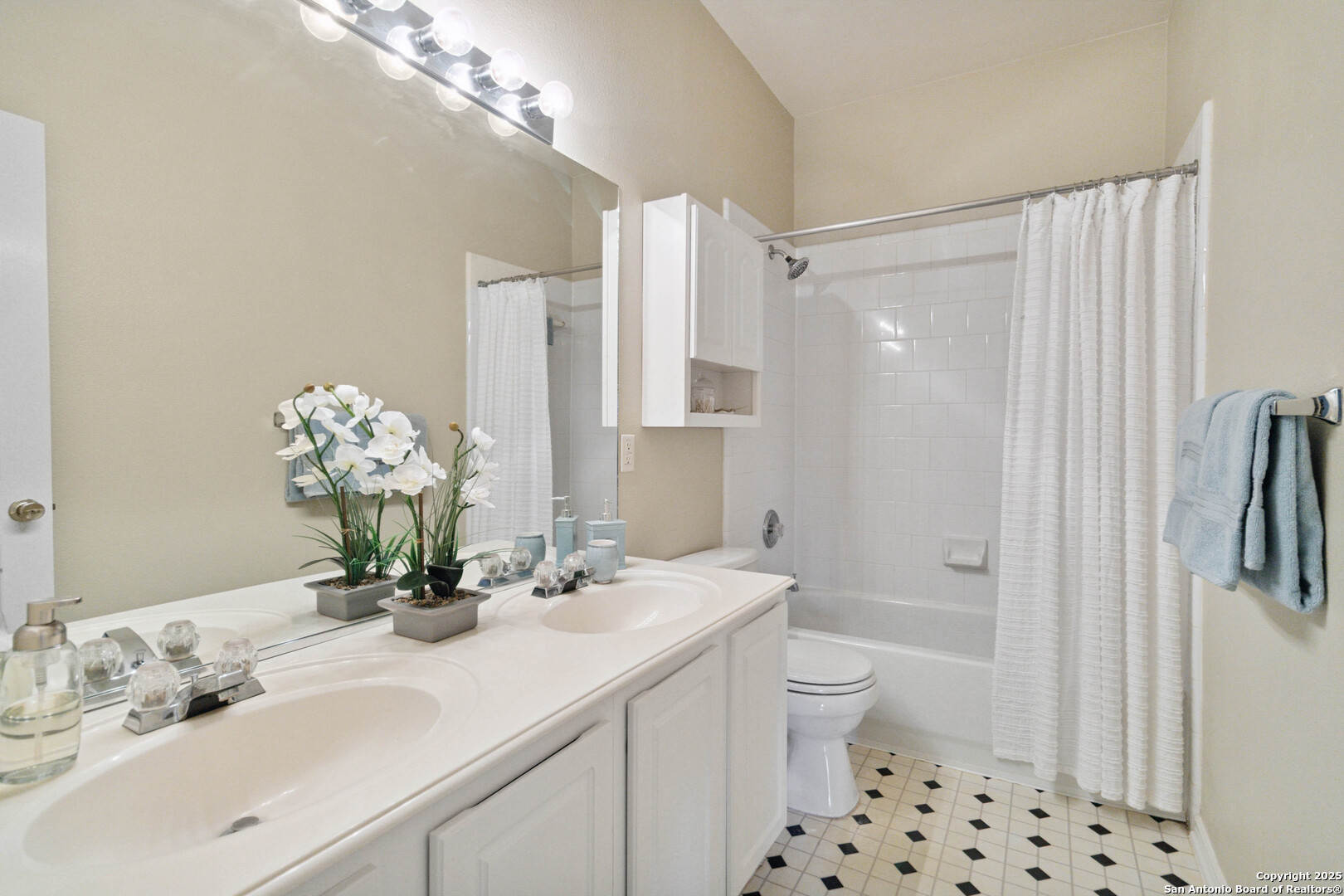 12806 Vista Haven