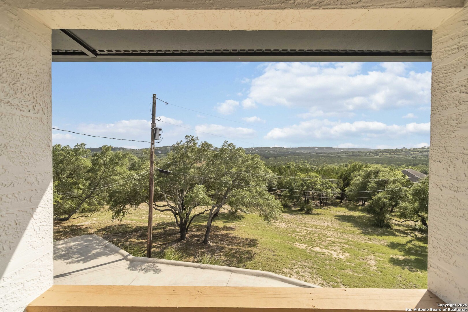 204 Hidden Ridge
