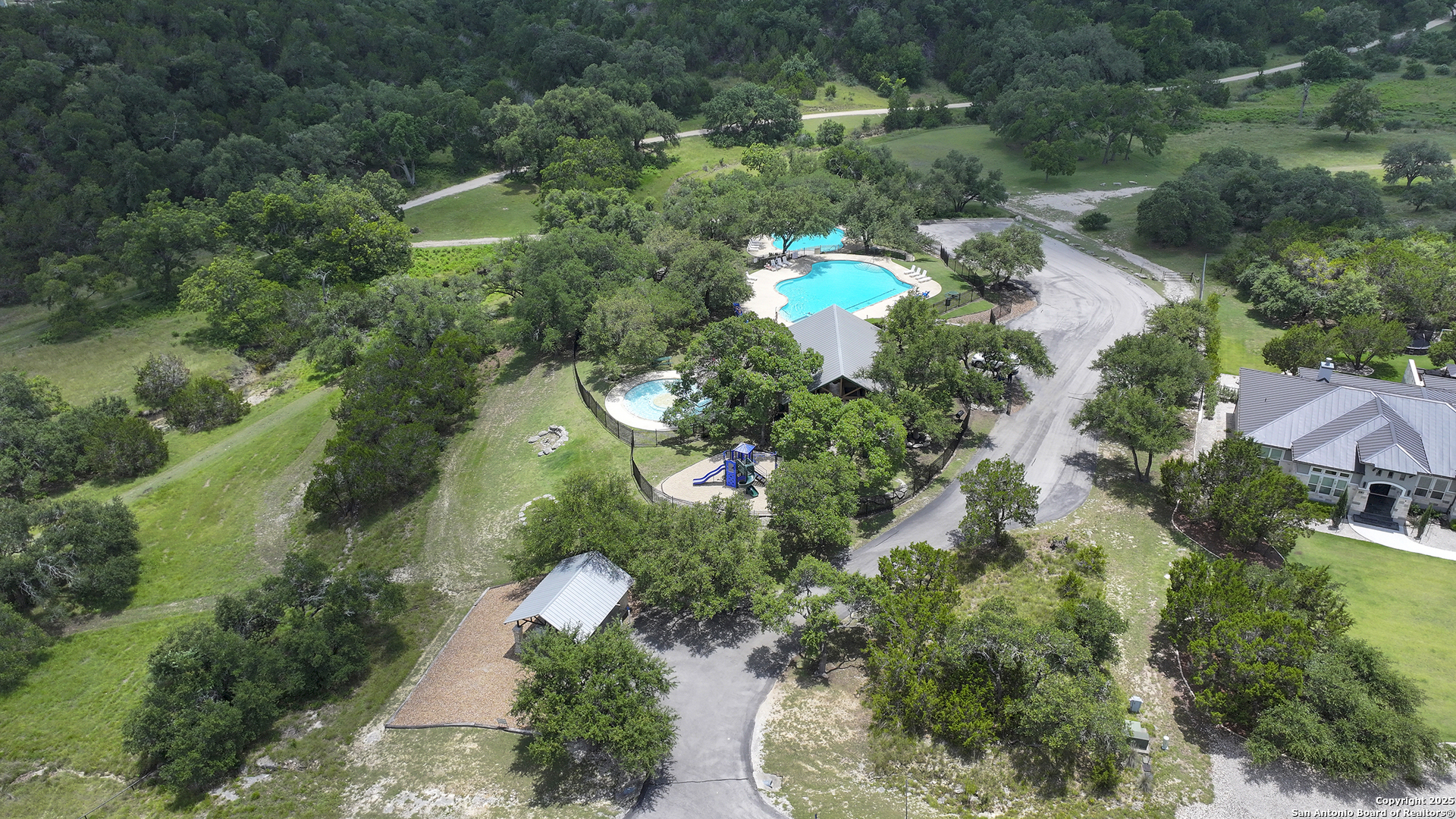 734 Panorama Point
