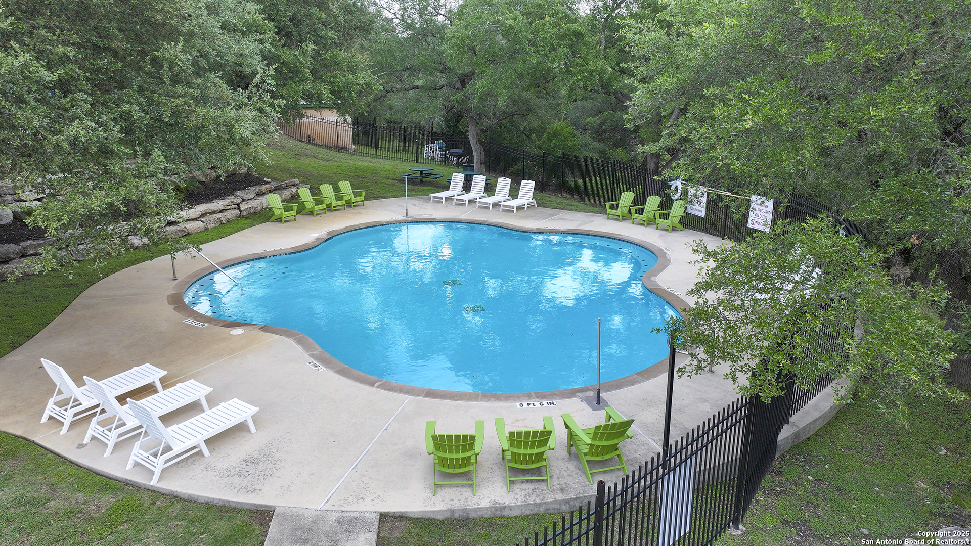 734 Panorama Point