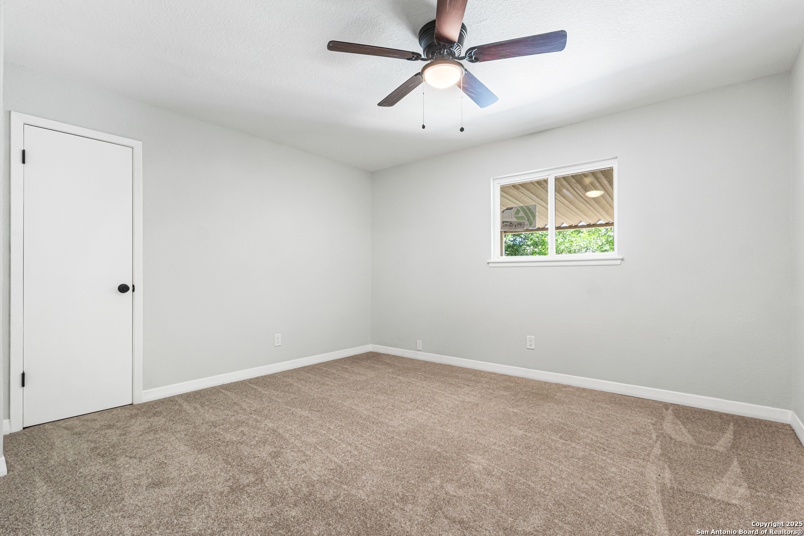 112 Meadow Way