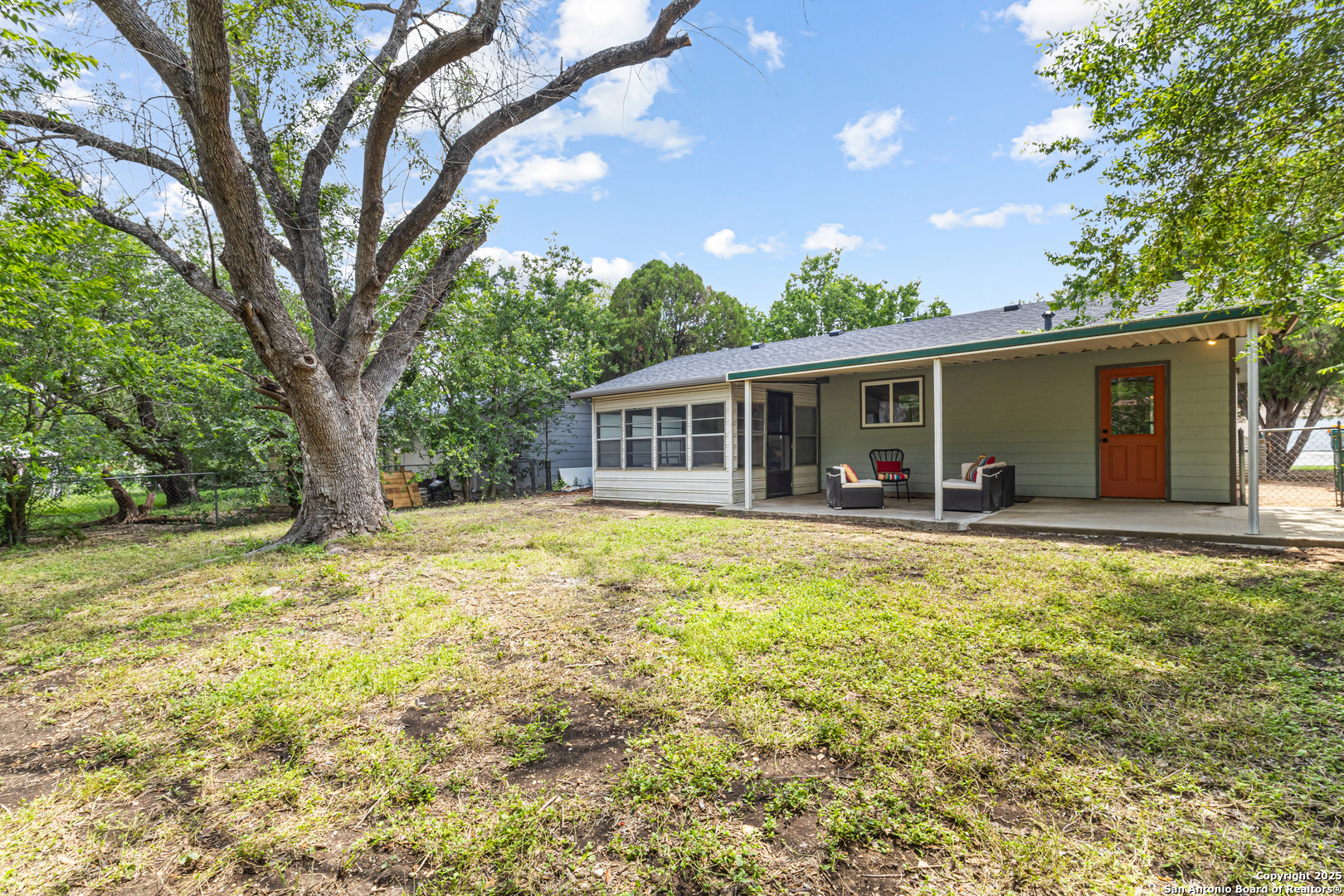 112 Meadow Way