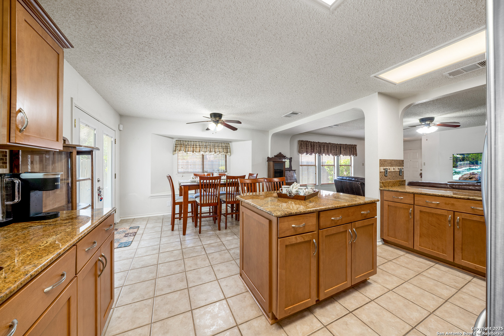 8810 Sebec Cir