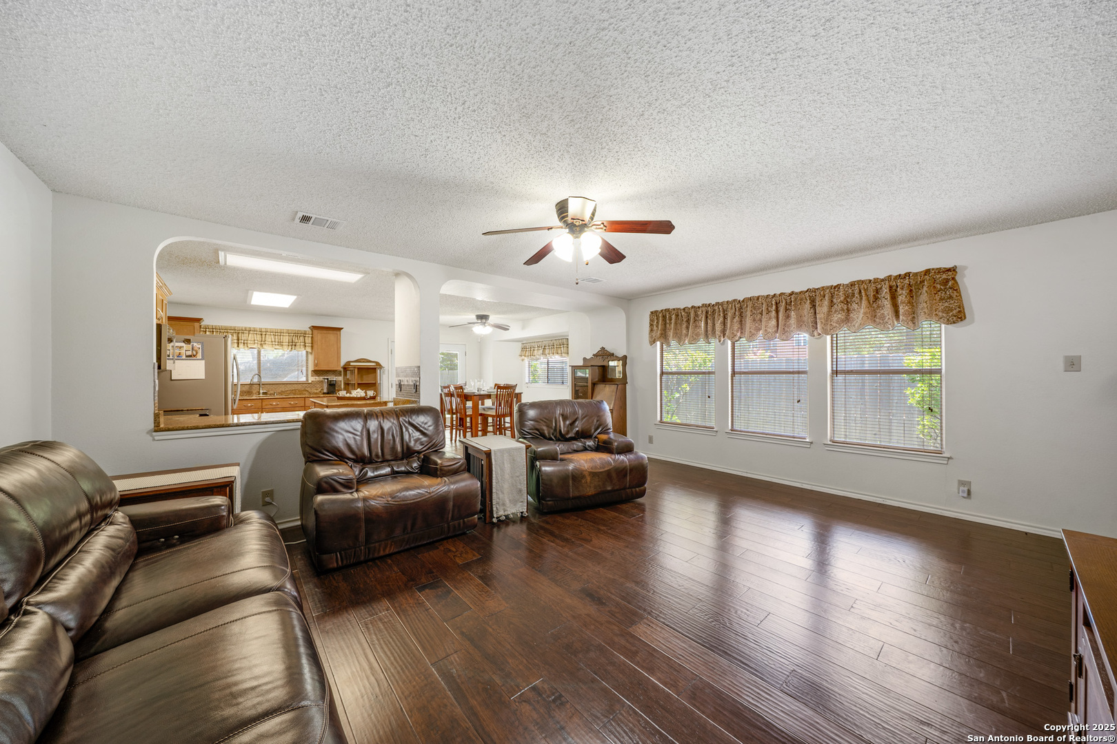 8810 Sebec Cir