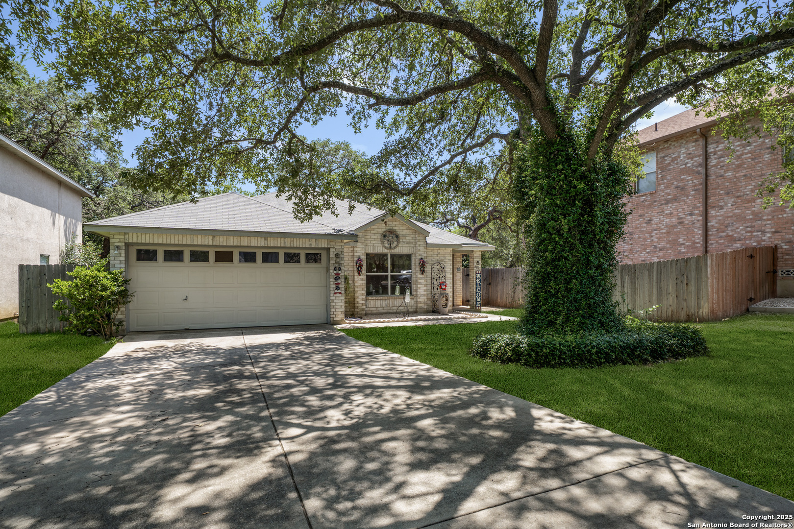 8810 Sebec Cir