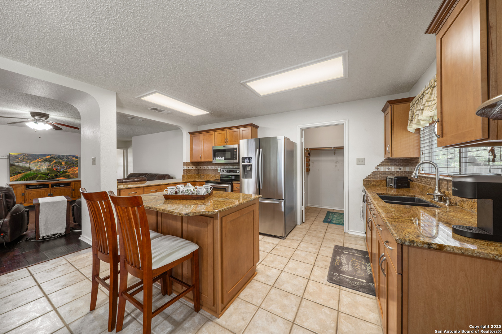 8810 Sebec Cir