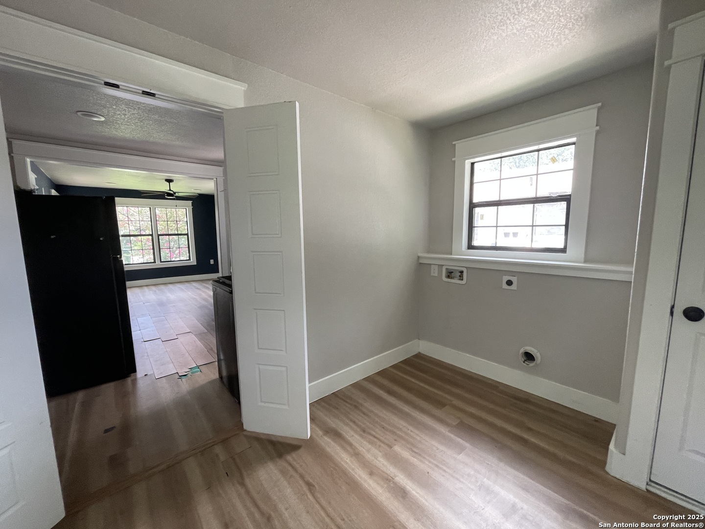603 Humboldt