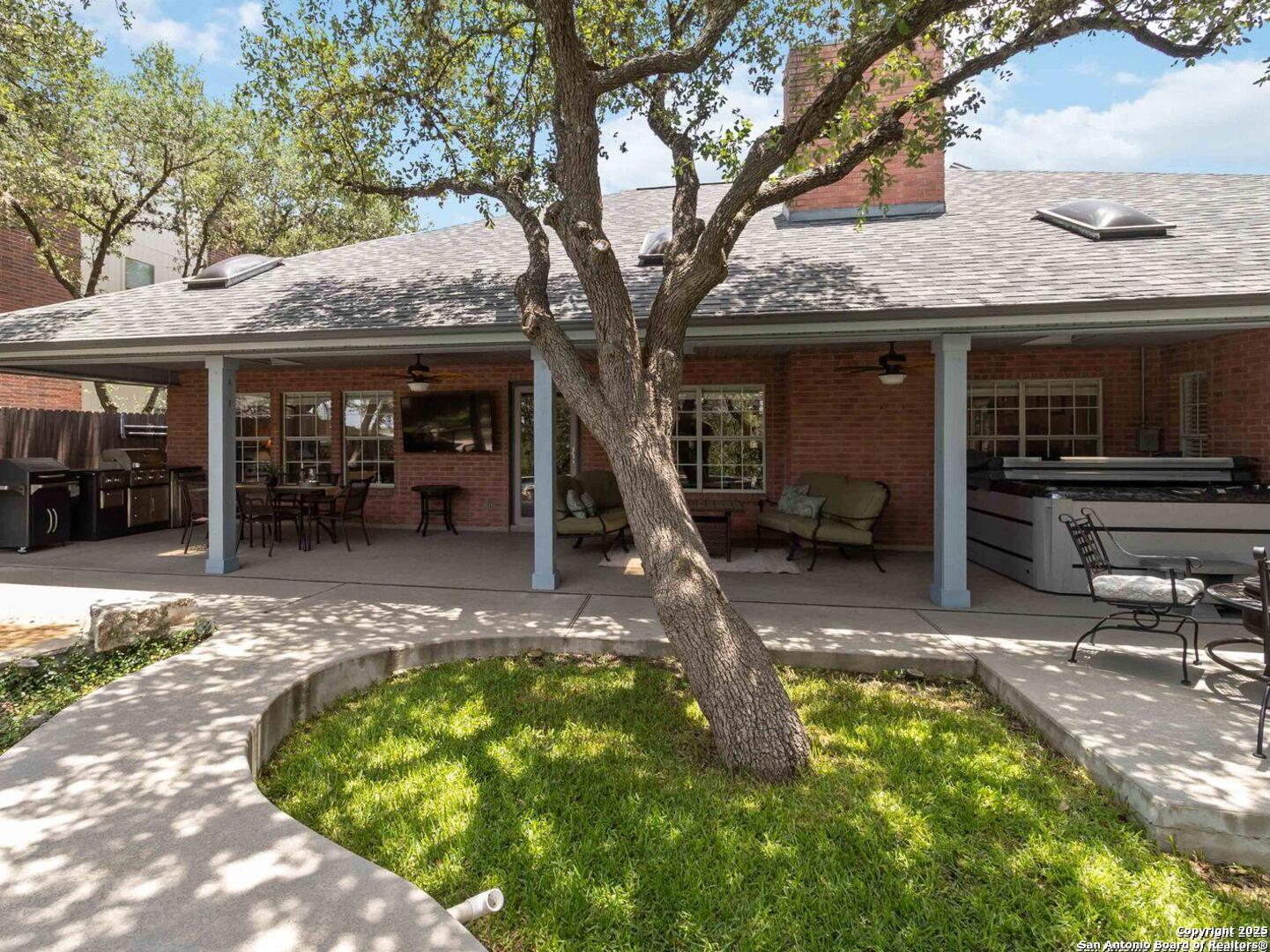 17422 Sapphire Rim Dr