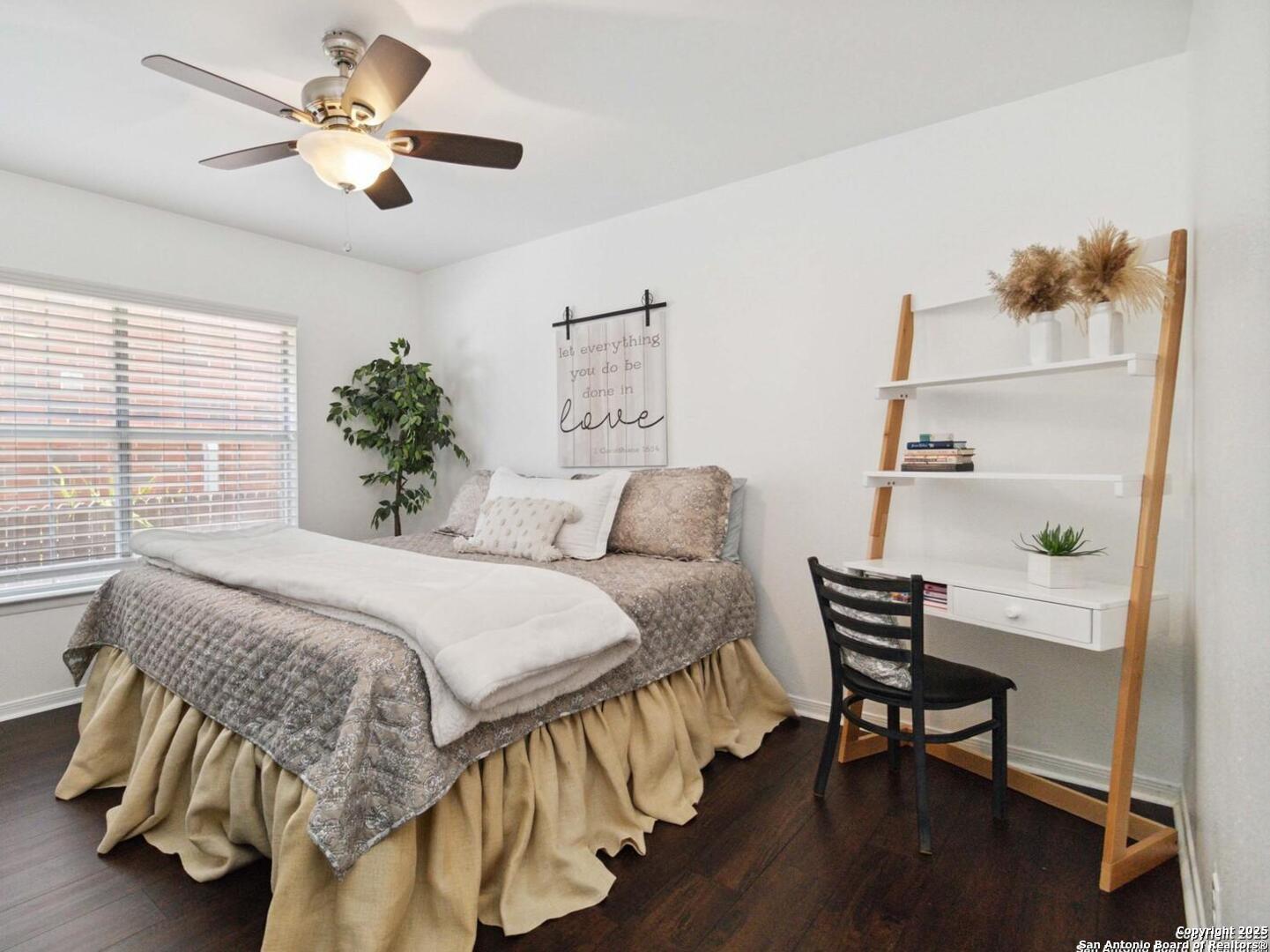 17422 Sapphire Rim Dr