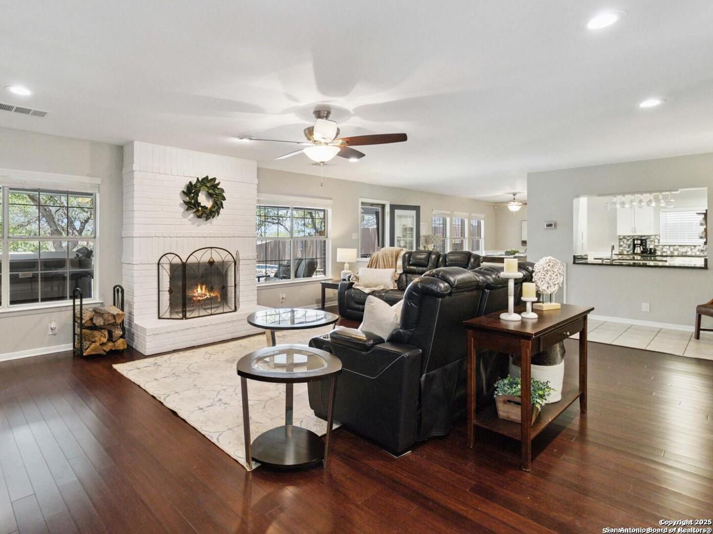 17422 Sapphire Rim Dr
