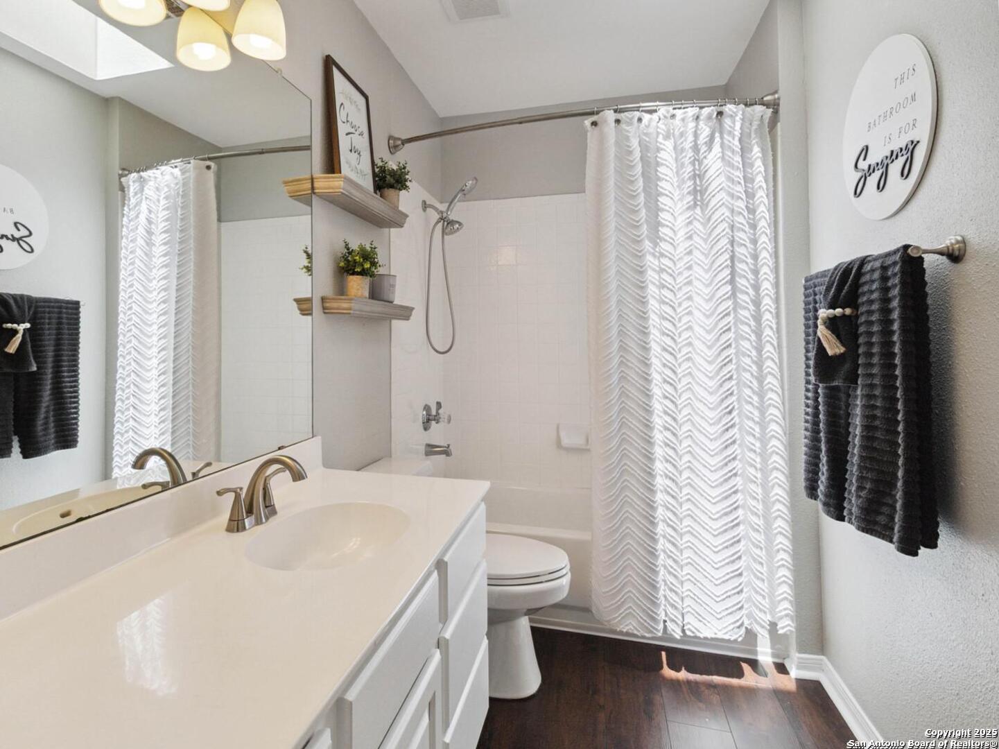17422 Sapphire Rim Dr