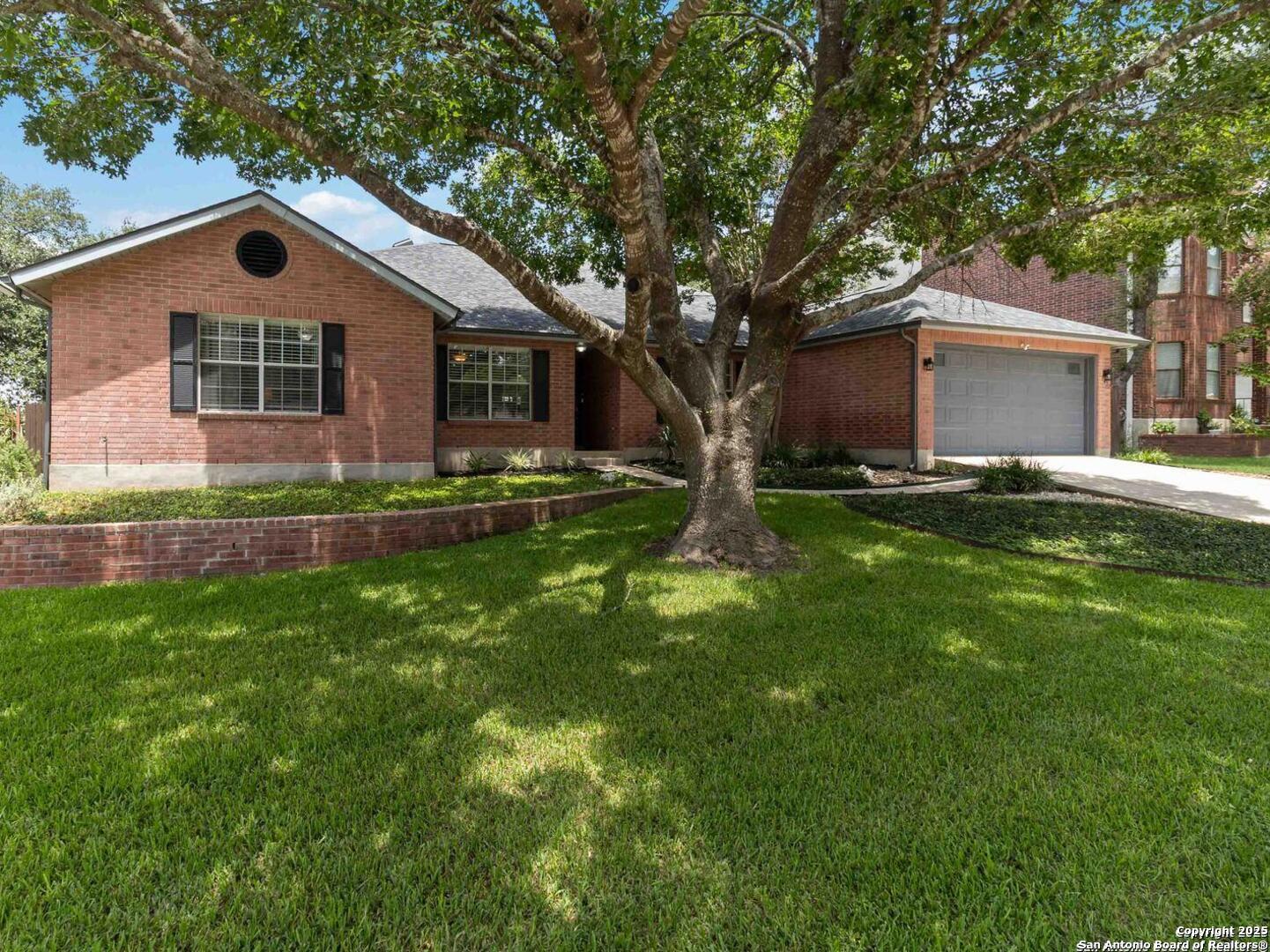 17422 Sapphire Rim Dr