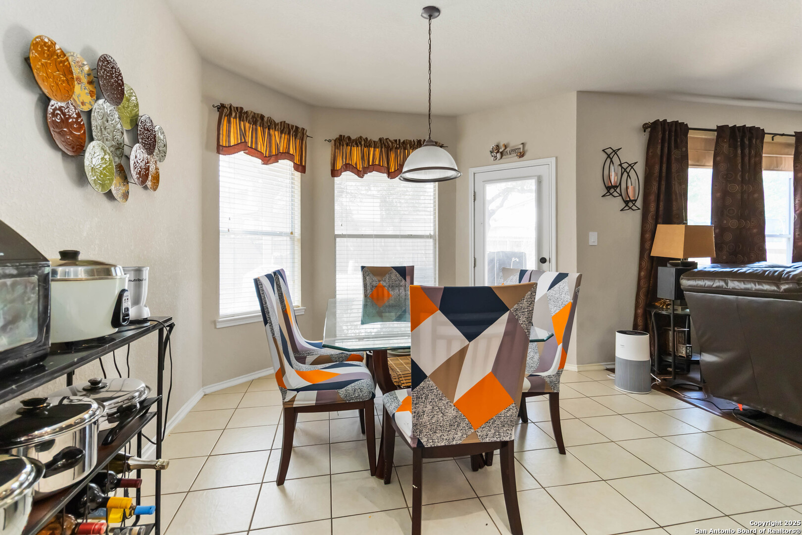 10523 Timber Country
