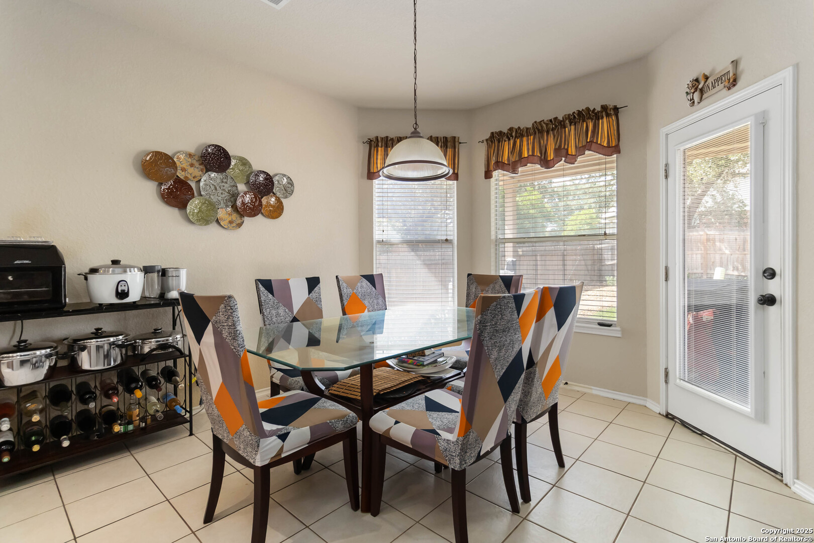 10523 Timber Country