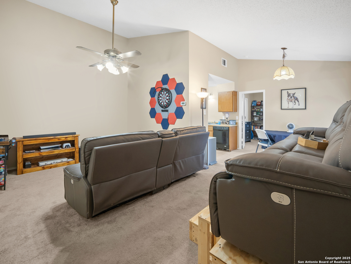 14423 Edgemont