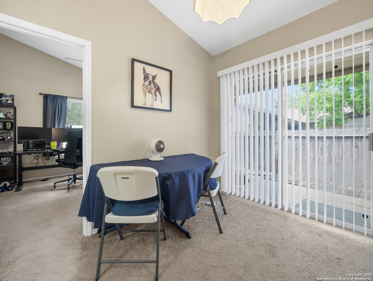14423 Edgemont