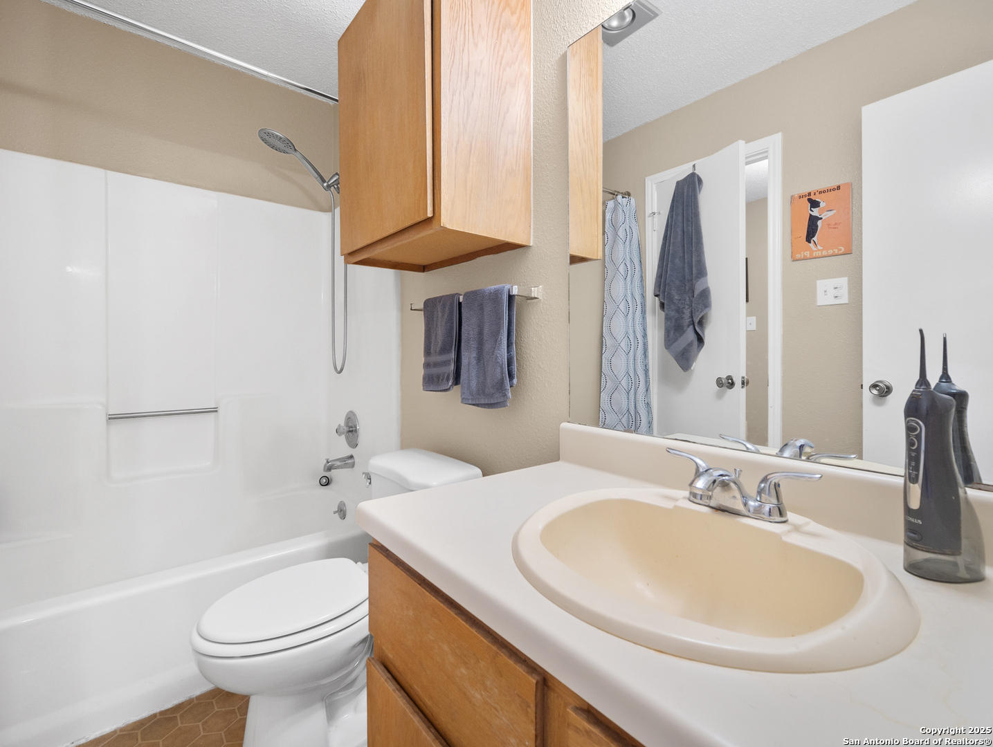 14423 Edgemont