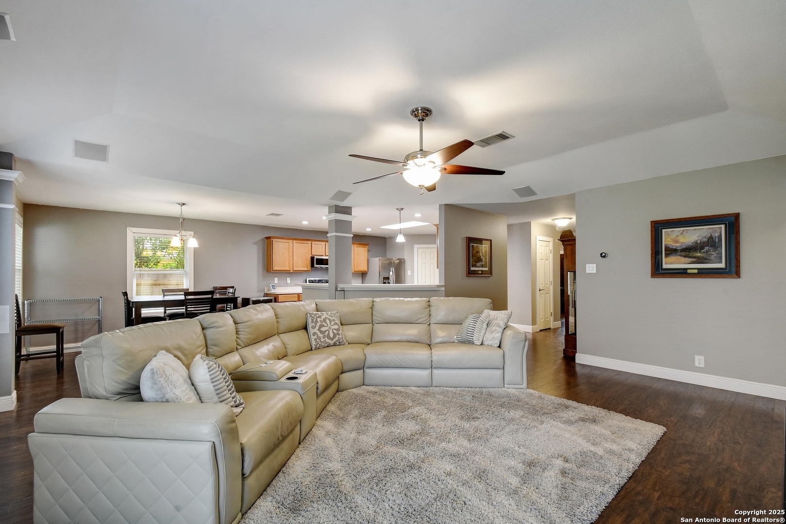7311 Carriage Ln