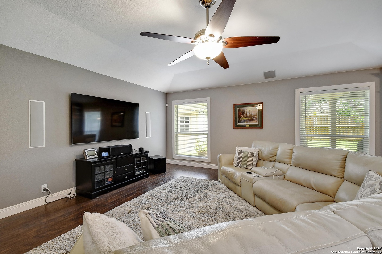 7311 Carriage Ln
