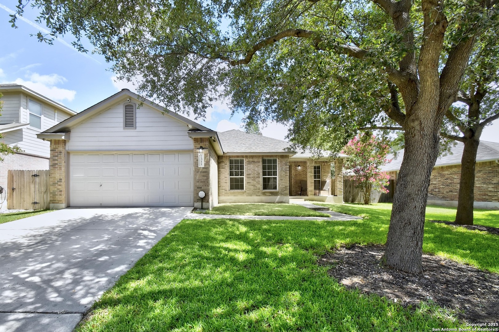 7311 Carriage Ln