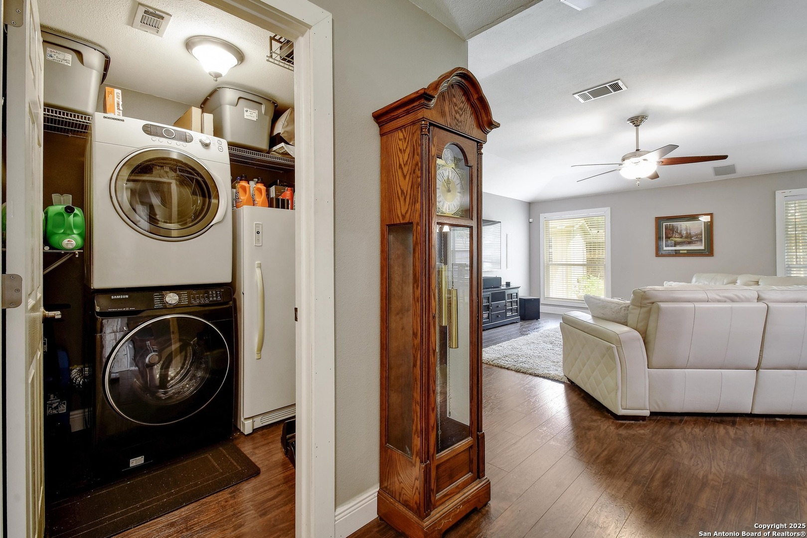 7311 Carriage Ln