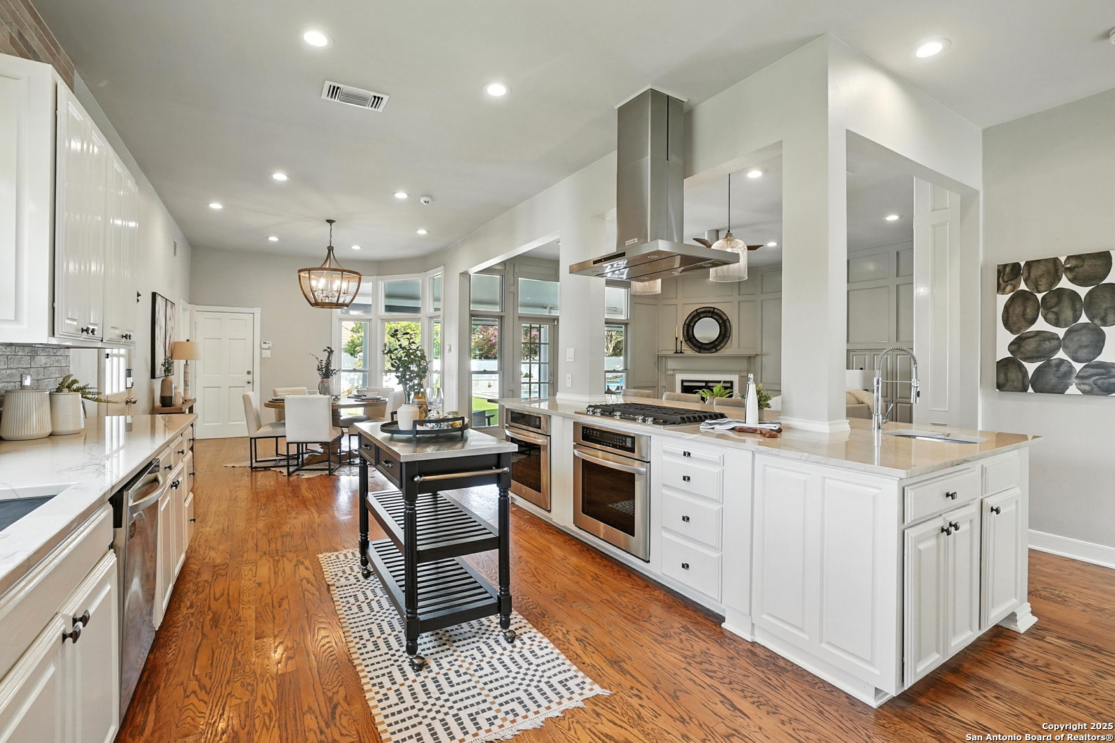 5 Sherborne Ln