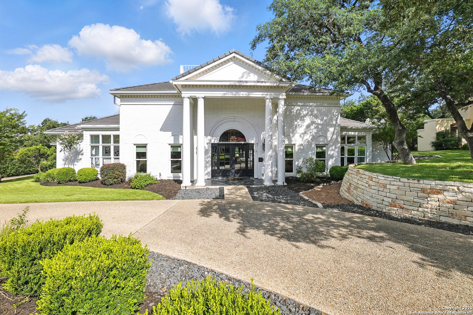 5 Sherborne Ln
