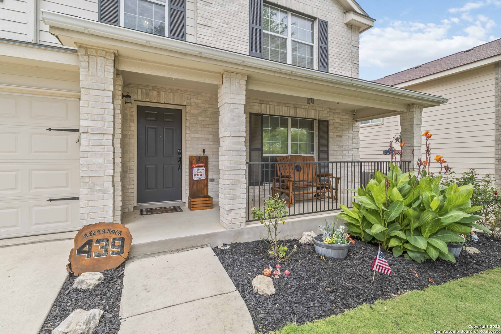 439 Bobcat Hollow