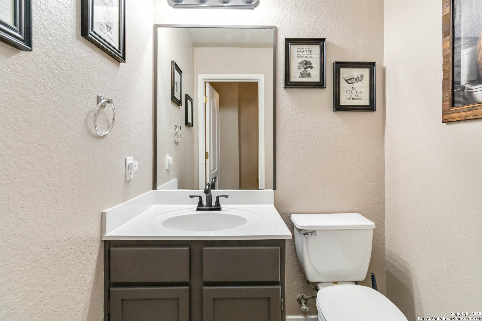 439 Bobcat Hollow