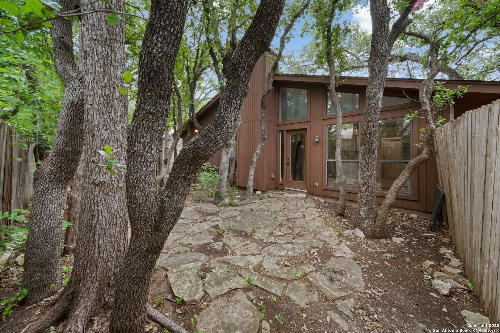 4843 De Paul
