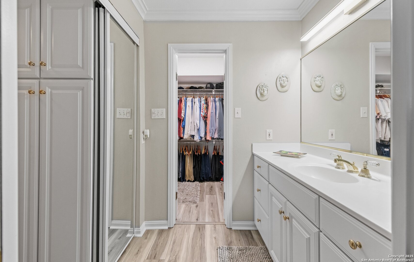 4270 Ocean Drive Unit: 11