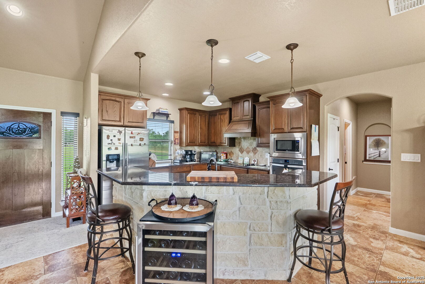 800 County Road 467