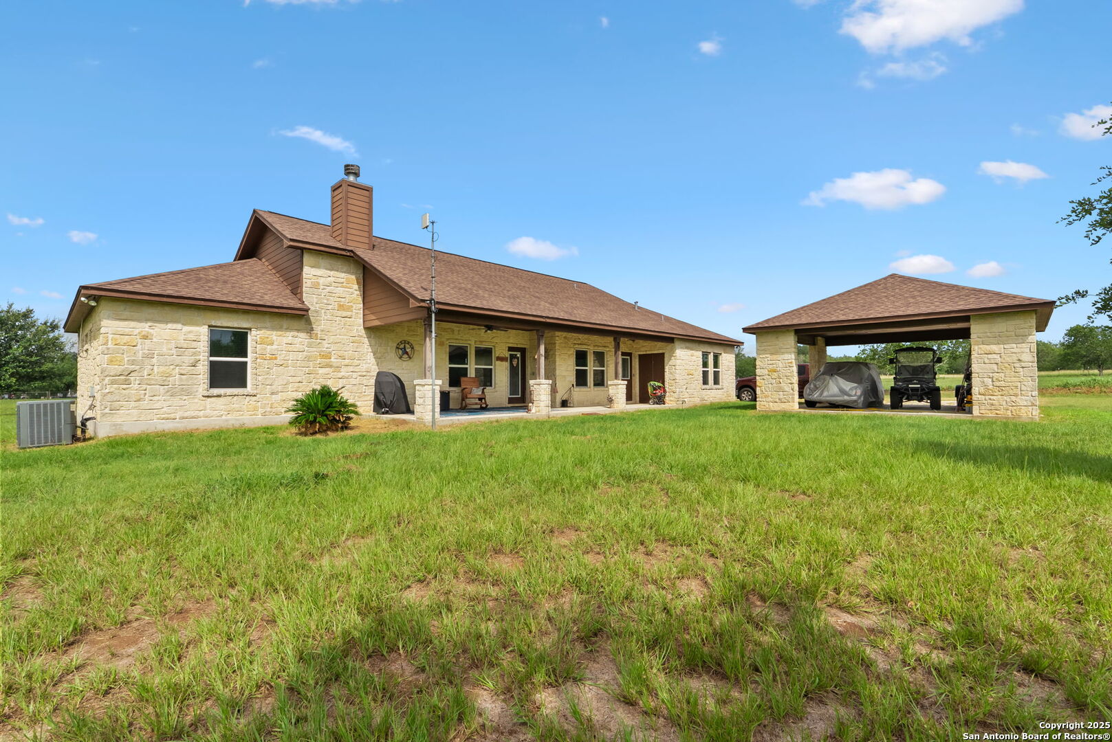 800 County Road 467