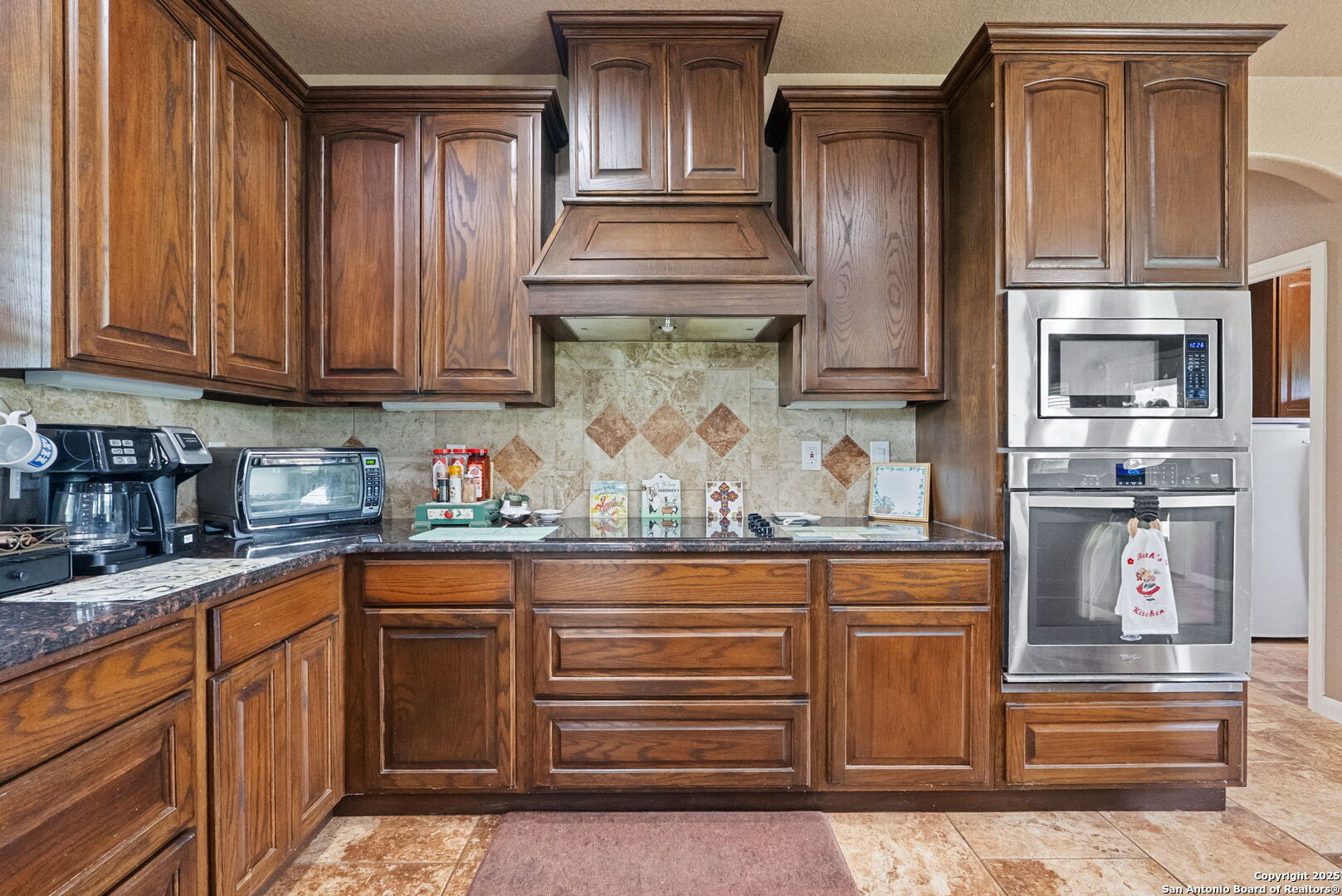800 County Road 467
