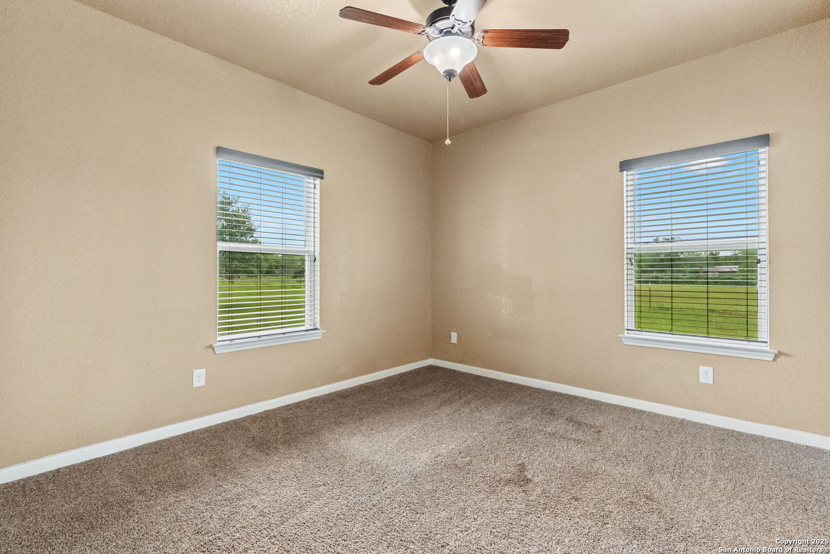 800 County Road 467