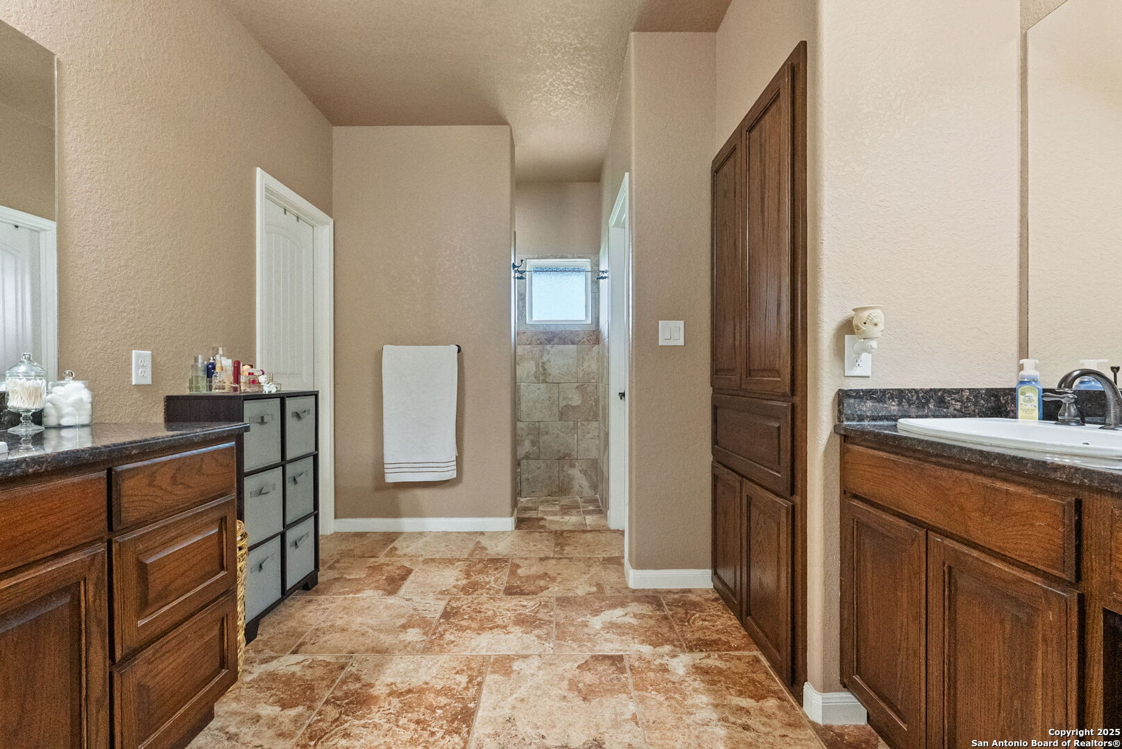 800 County Road 467