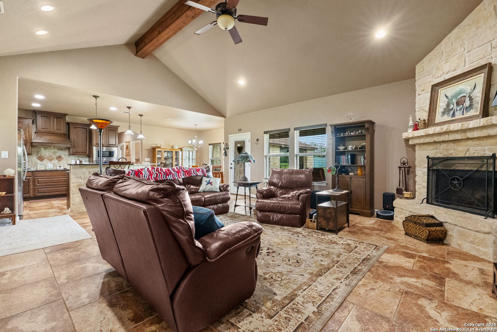800 County Road 467