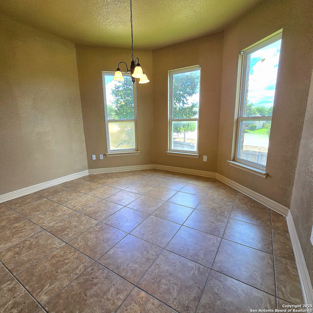 13700 Trailside Ln