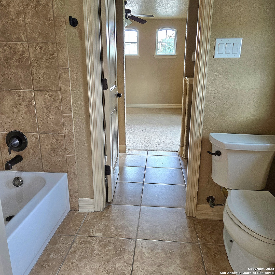 13700 Trailside Ln